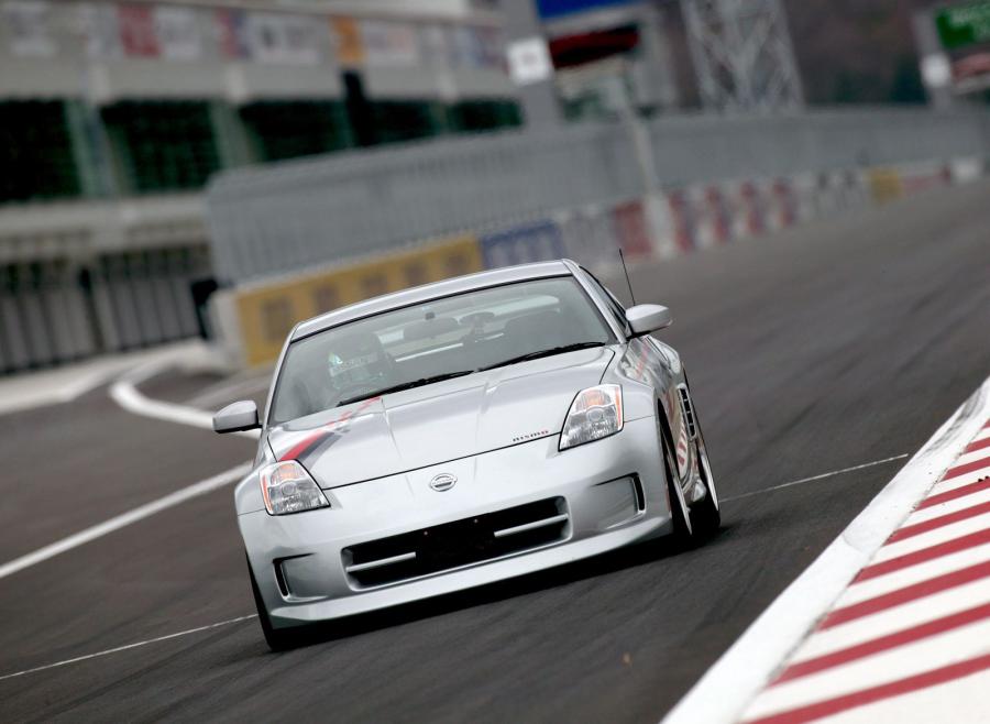  Nissan 350Z Nismo S-Tune 2008 года  (фото 3 из 5)